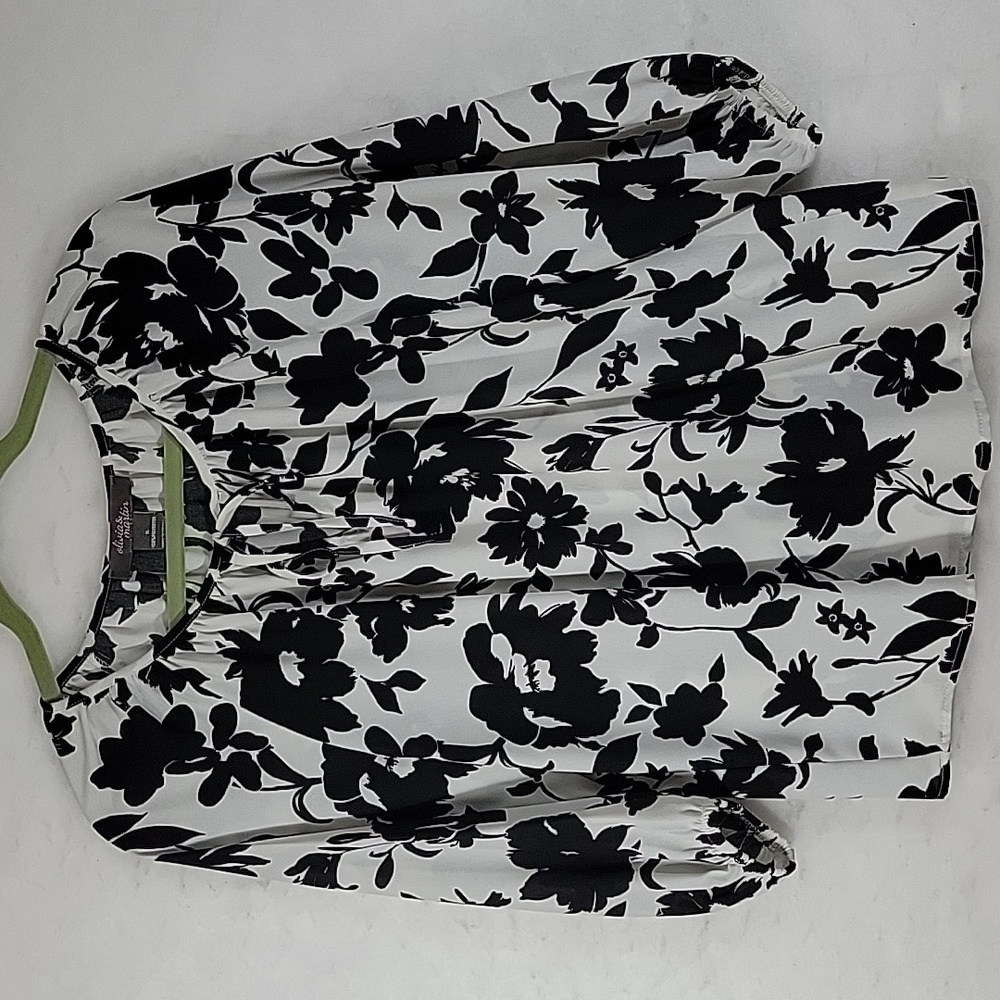 Olivia & Martin Black and White Floral Blouse Size S